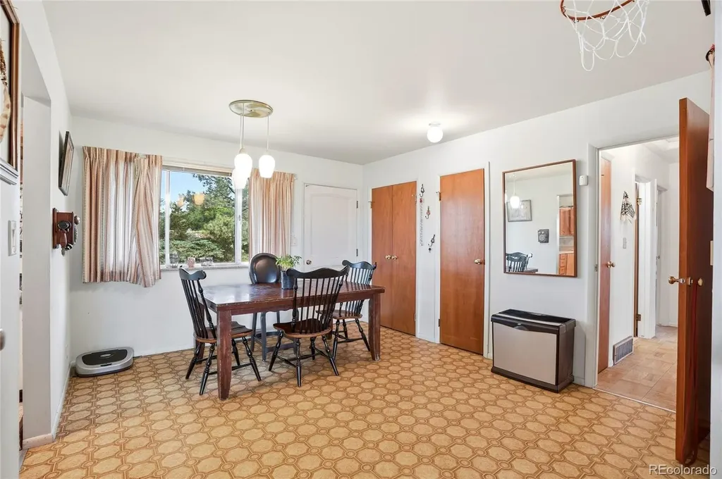 832 Fox Hill Court Boulder CO 80303
