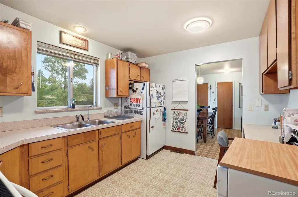 832 Fox Hill Court Boulder CO 80303