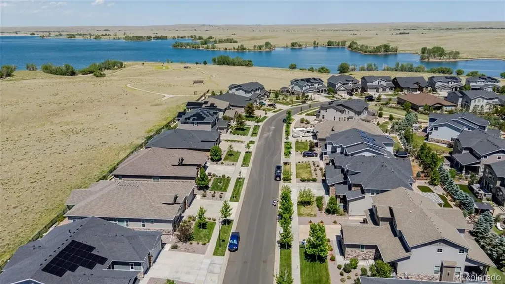 27500 E Lakeview Drive Aurora CO 80016