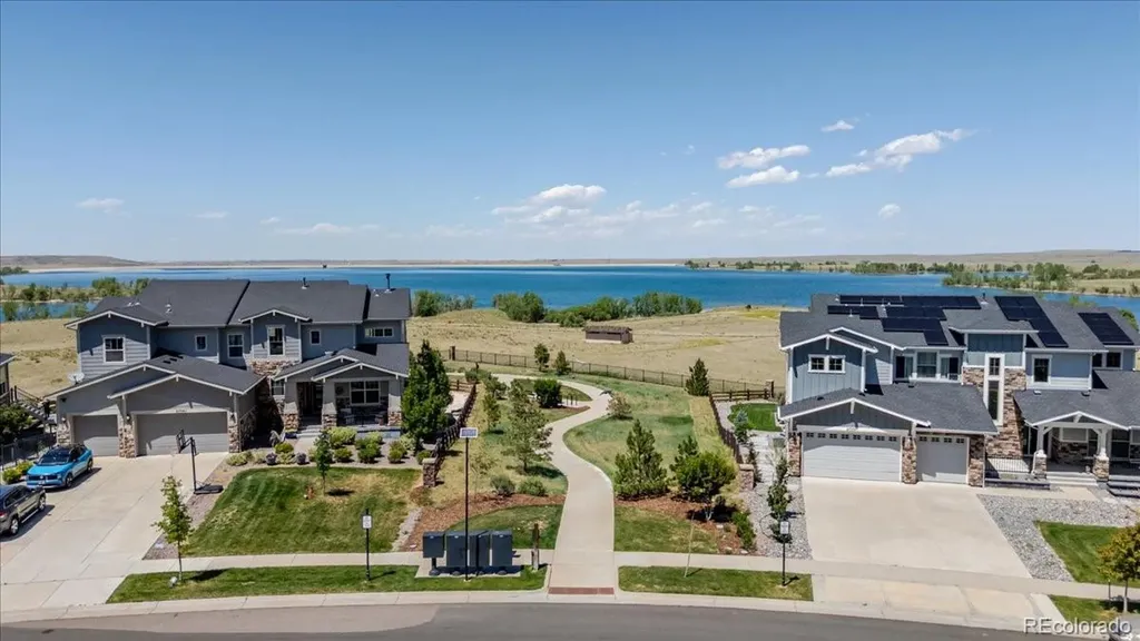 27500 E Lakeview Drive Aurora CO 80016
