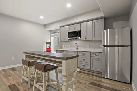 27500 E Lakeview Drive Aurora CO 80016