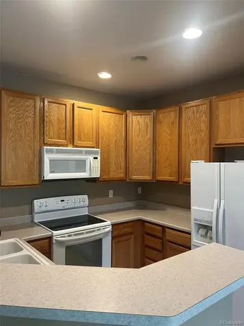 220 Granby Way Aurora CO 80011