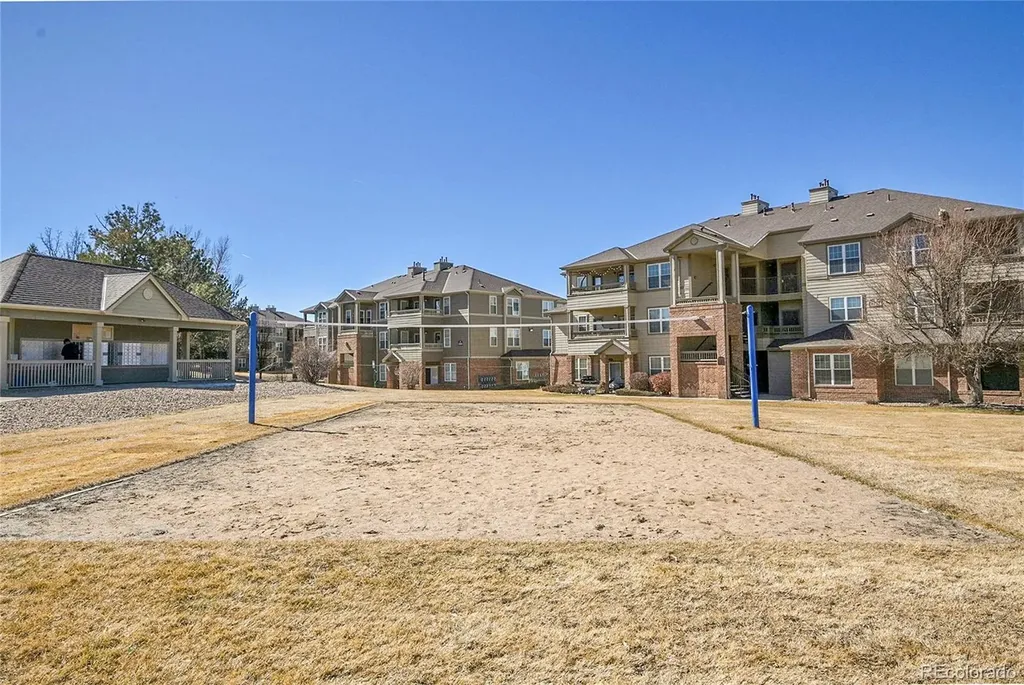 12768 Ironstone Way Parker CO 80134
