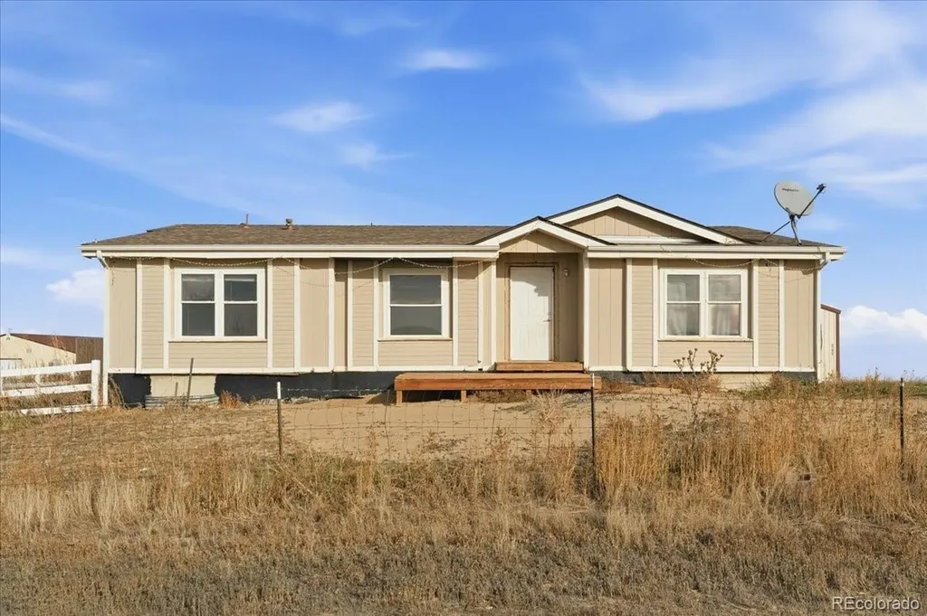 23863 & 23889 E 128th Avenue Commerce City CO 80022