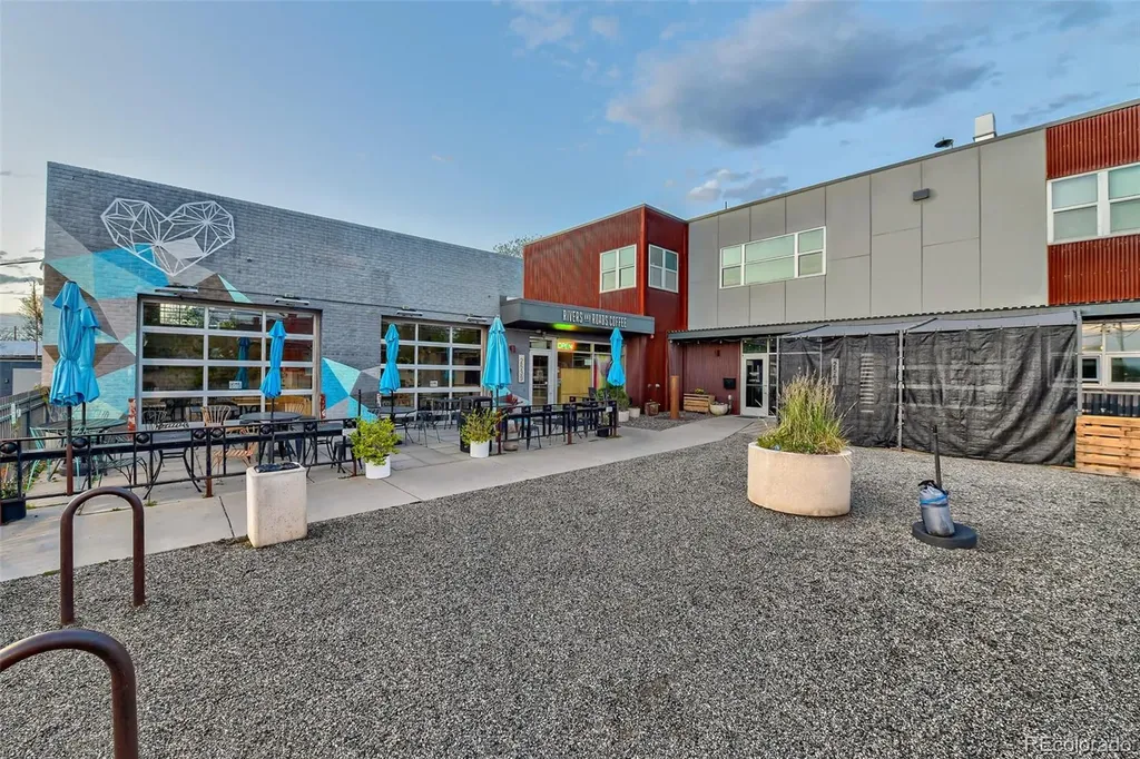 3505 N Steele Street Denver CO 80205