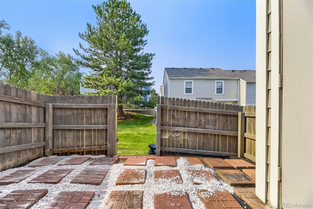 10742 Foxwood Court Parker CO 80138