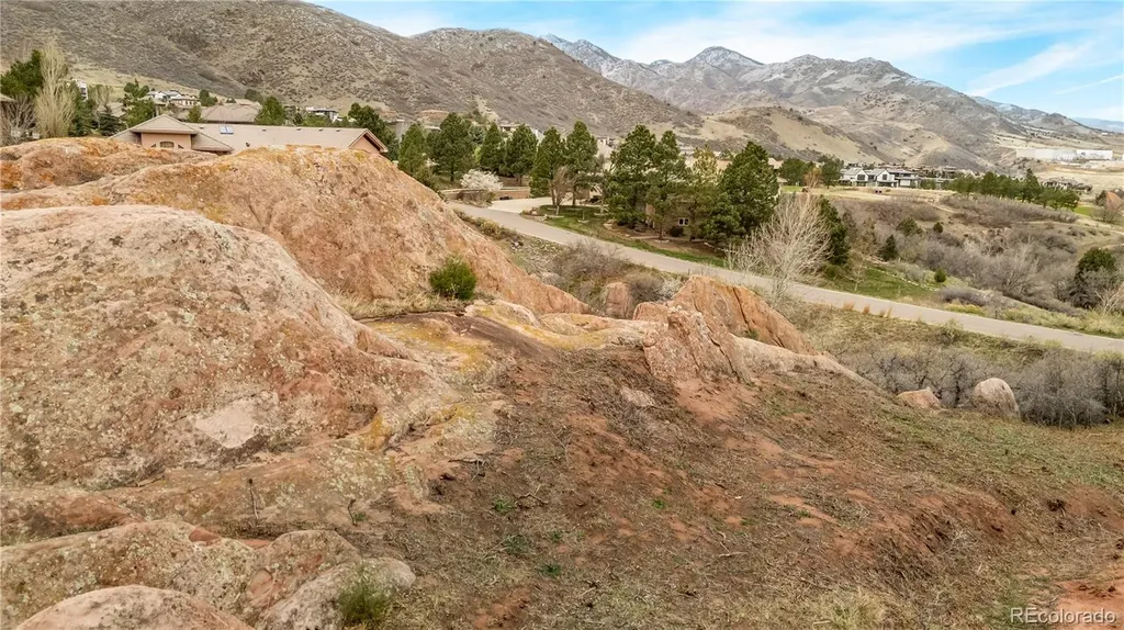 7708 Hawks Nest Trail Littleton CO 80125