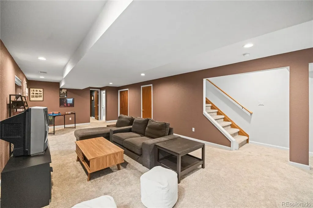 3733 W Union Avenue Denver CO 80236