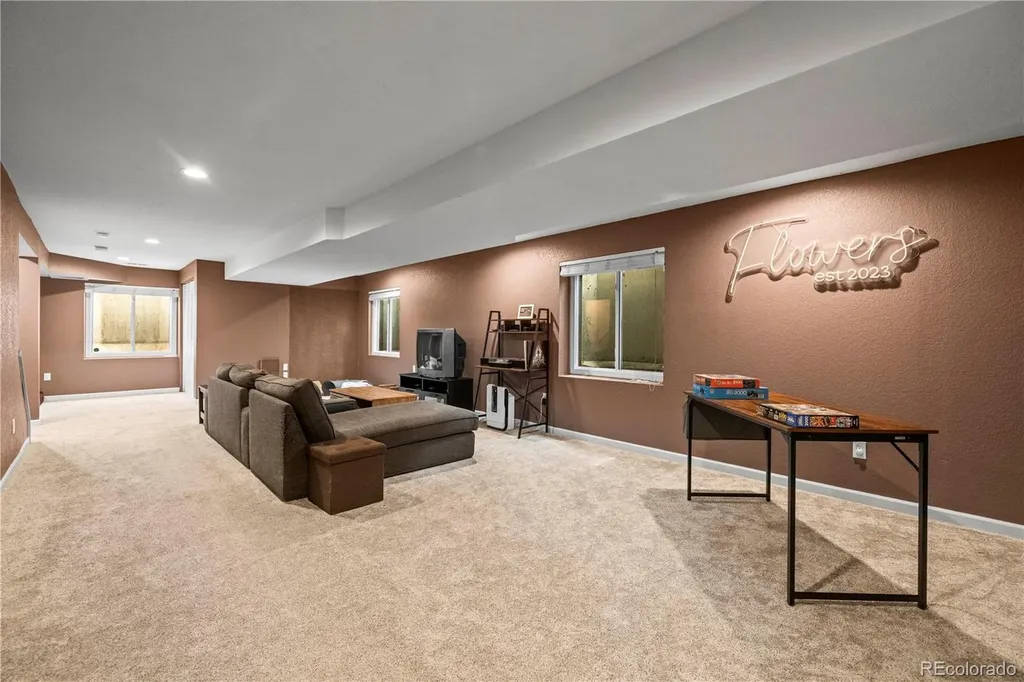 3733 W Union Avenue Denver CO 80236