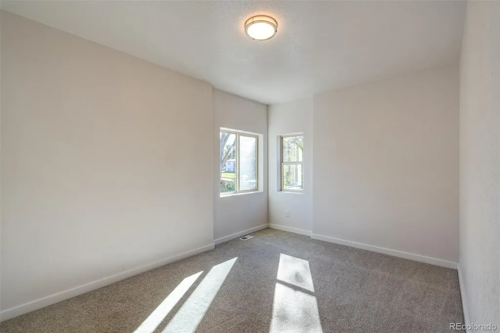 818 E Cucharras Colorado Springs CO 80903