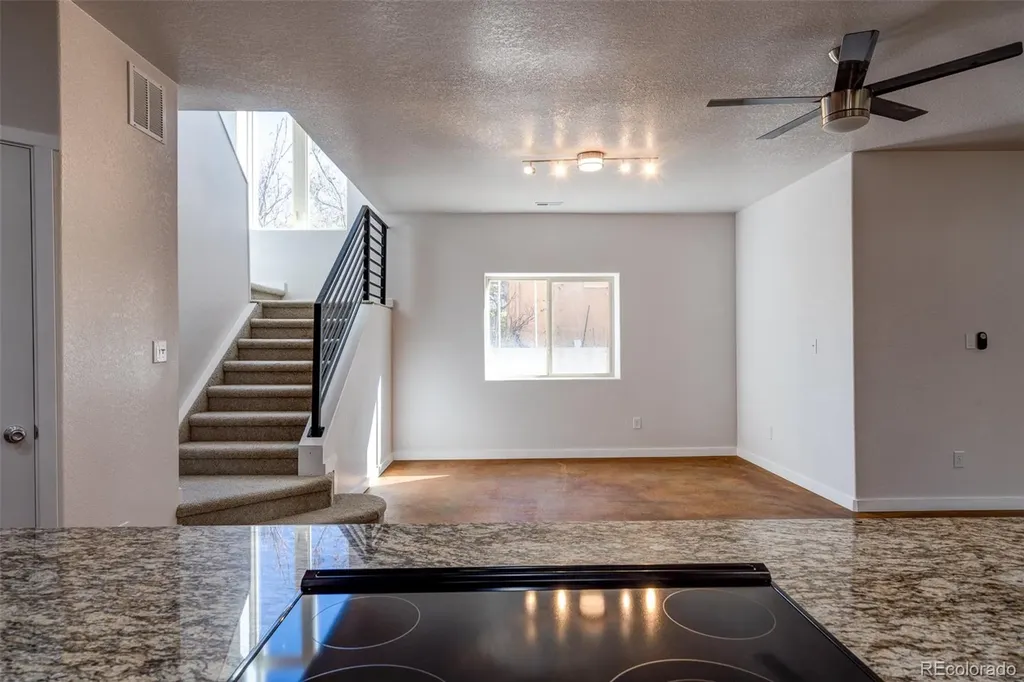 818 E Cucharras Colorado Springs CO 80903