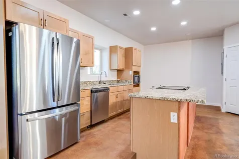 818 E Cucharras Colorado Springs CO 80903
