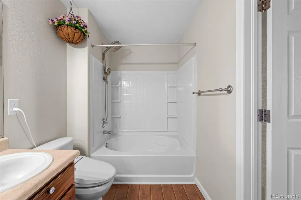 4572 Copeland Loop Littleton CO 80126
