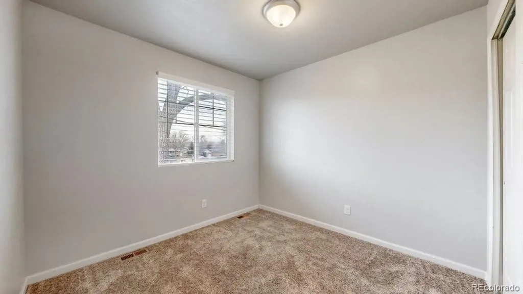 2671 Sable Boulevard Aurora CO 80011