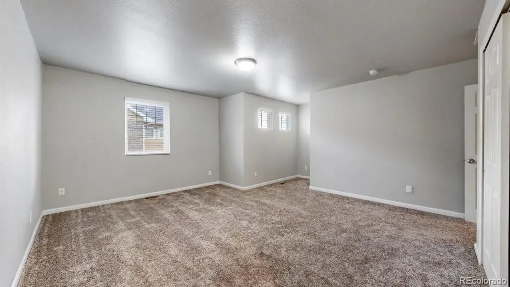 2671 Sable Boulevard Aurora CO 80011
