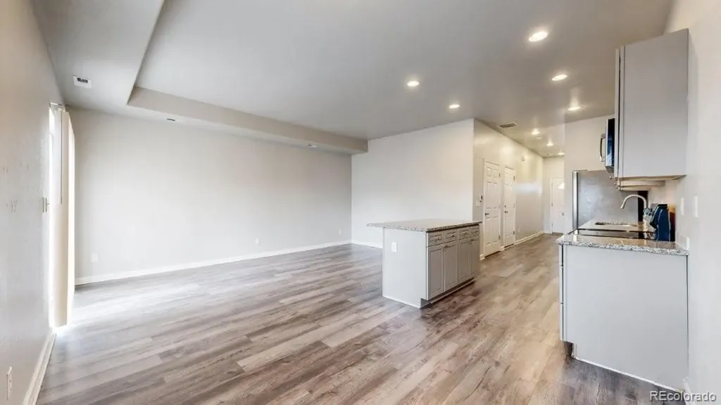2671 Sable Boulevard Aurora CO 80011