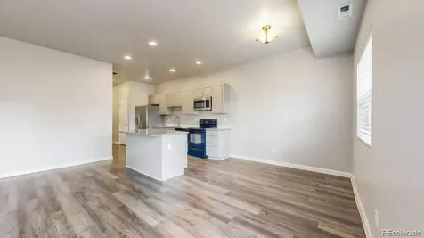 2671 Sable Boulevard Aurora CO 80011