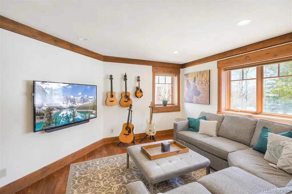 1725 Falcon Drive Silverthorne CO 80498