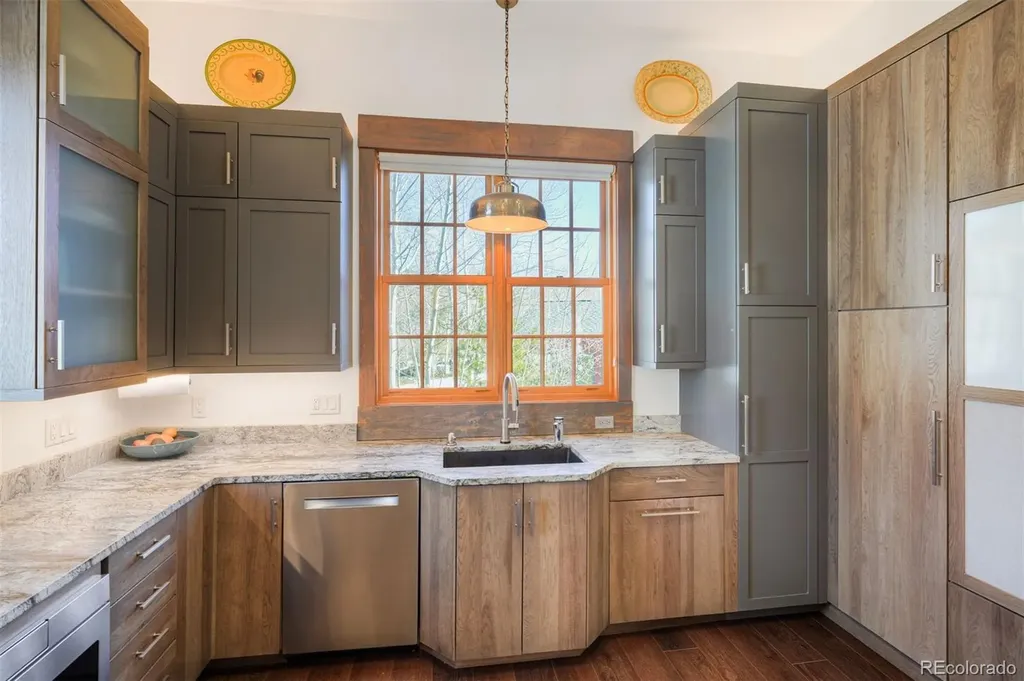 1725 Falcon Drive Silverthorne CO 80498