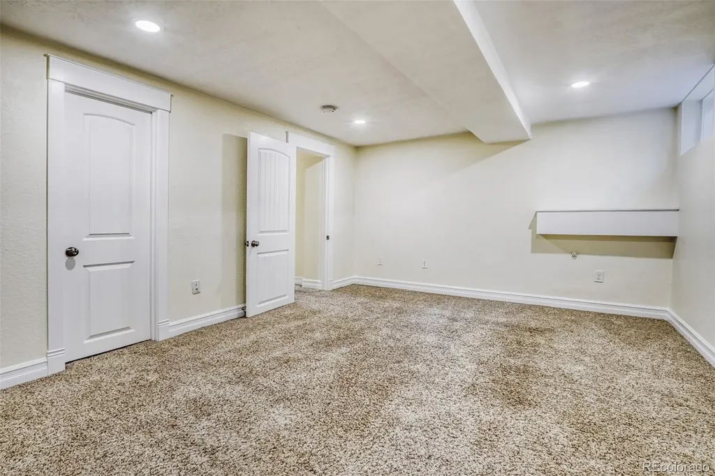 3639 S Bannock Street Englewood CO 80110