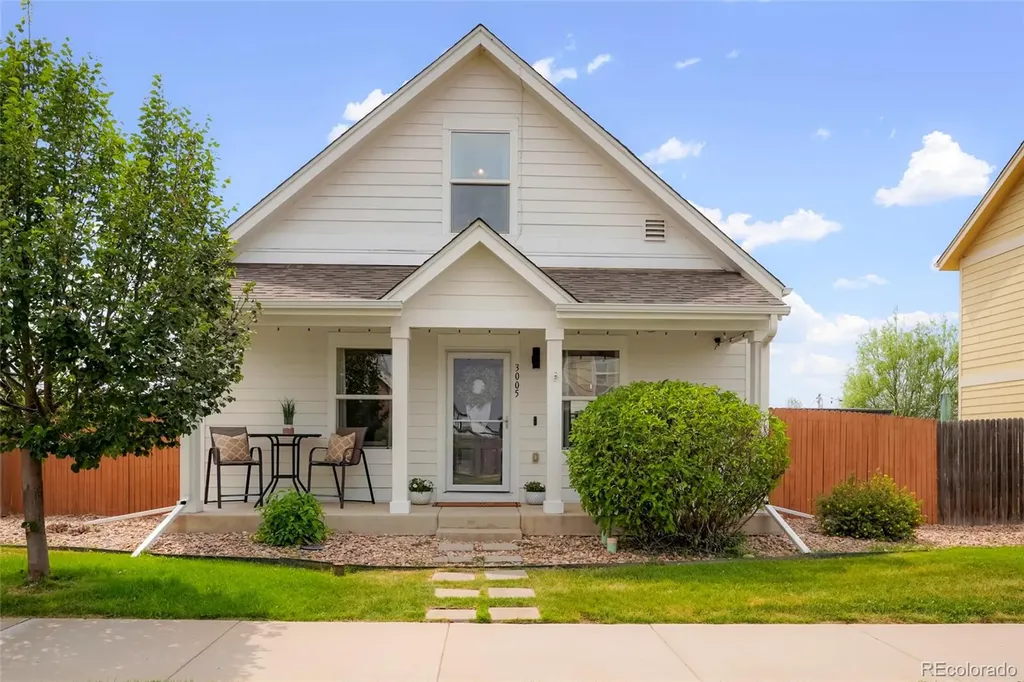 3005 Quarterland Street Strasburg CO 80136