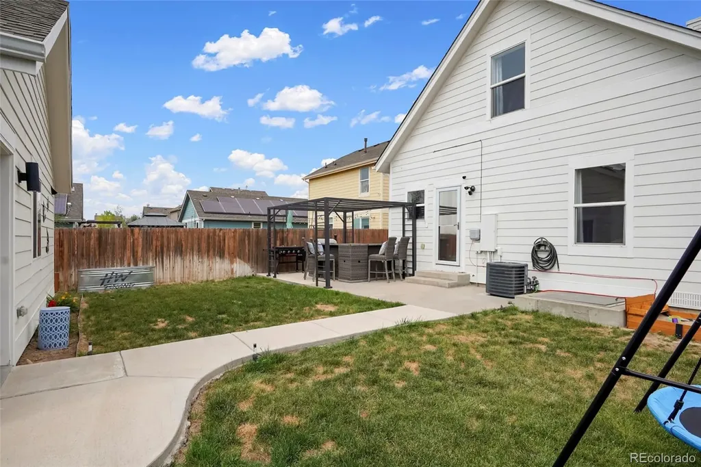 3005 Quarterland Street Strasburg CO 80136