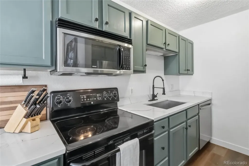 857 S Van Gordon Court Lakewood CO 80228