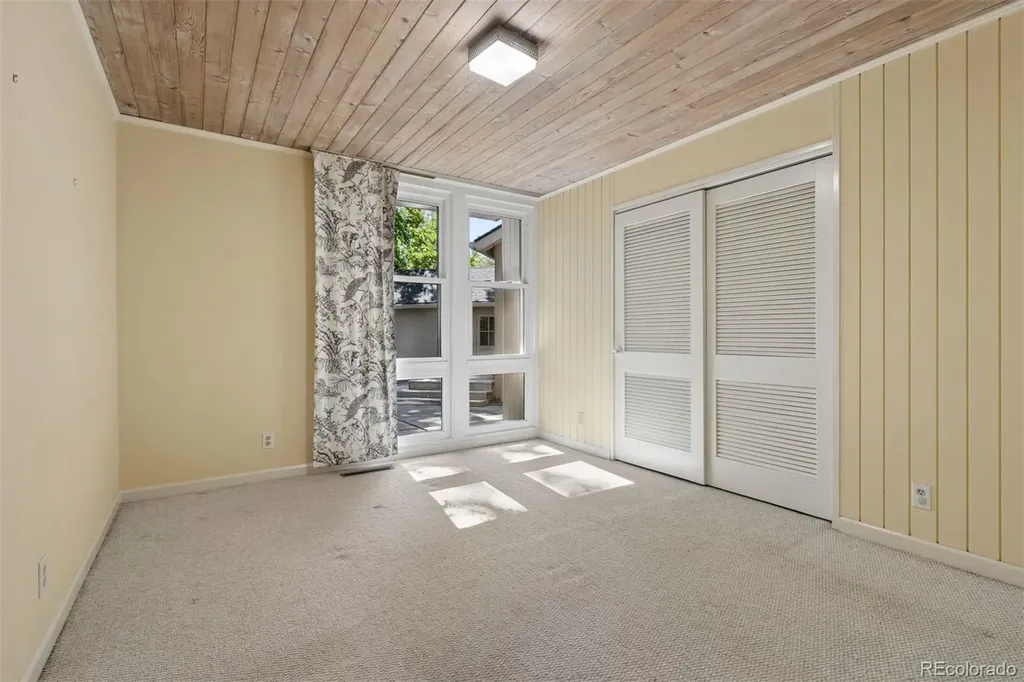 26 Oak Avenue Colorado Springs CO 80906