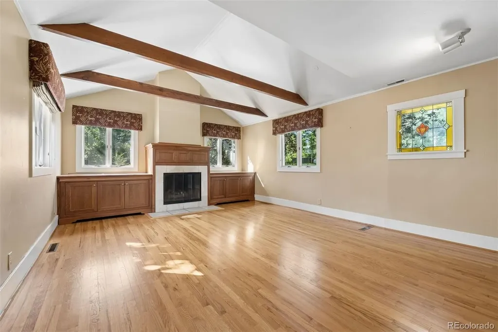 26 Oak Avenue Colorado Springs CO 80906