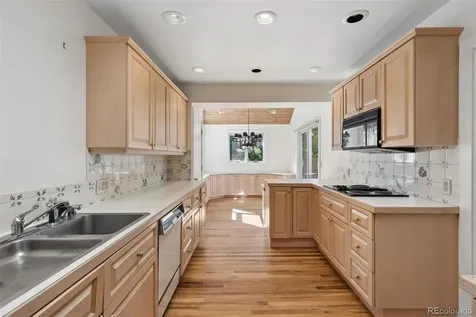 26 Oak Avenue Colorado Springs CO 80906