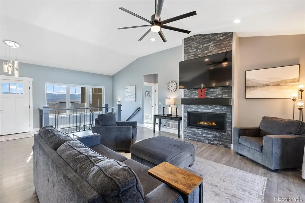 113 W Alexis Drive Pueblo West CO 81007