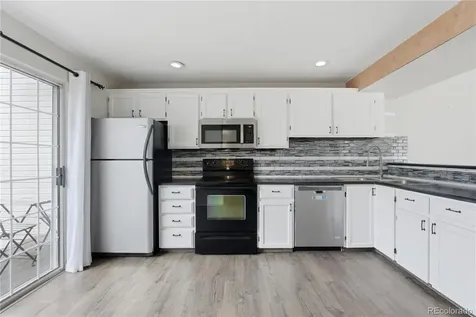 2054 Sunridge Circle Broomfield CO 80020
