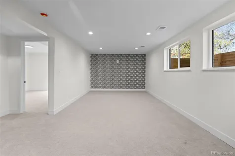 5366 W Portland Drive Littleton CO 80128