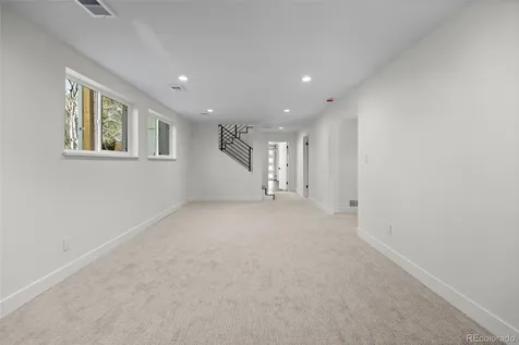 5366 W Portland Drive Littleton CO 80128