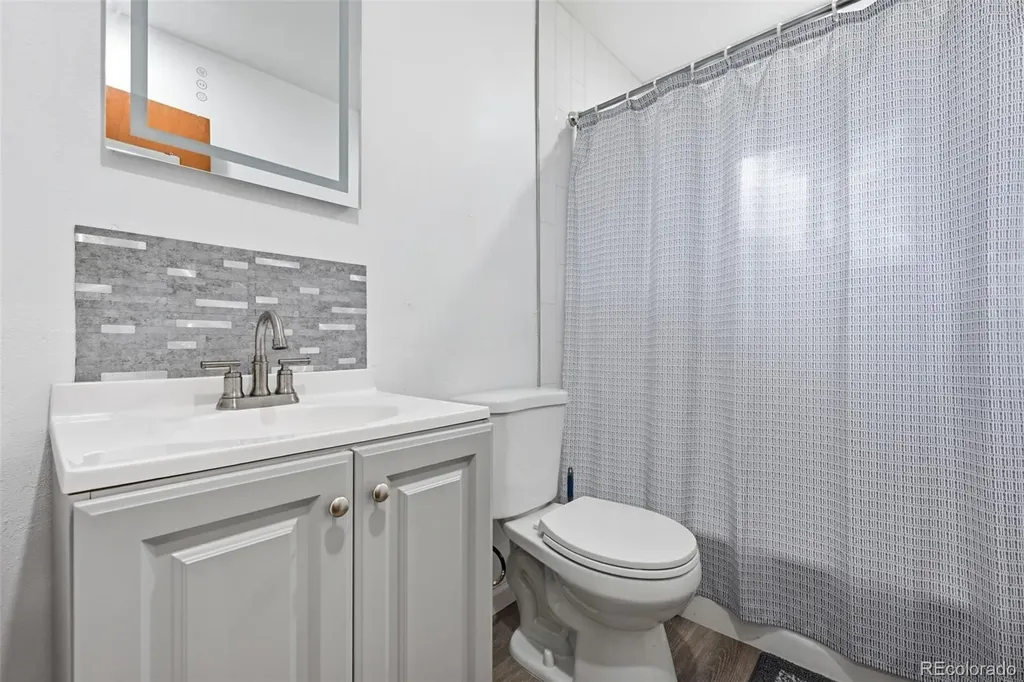 424 W Union Avenue La Salle CO 80645