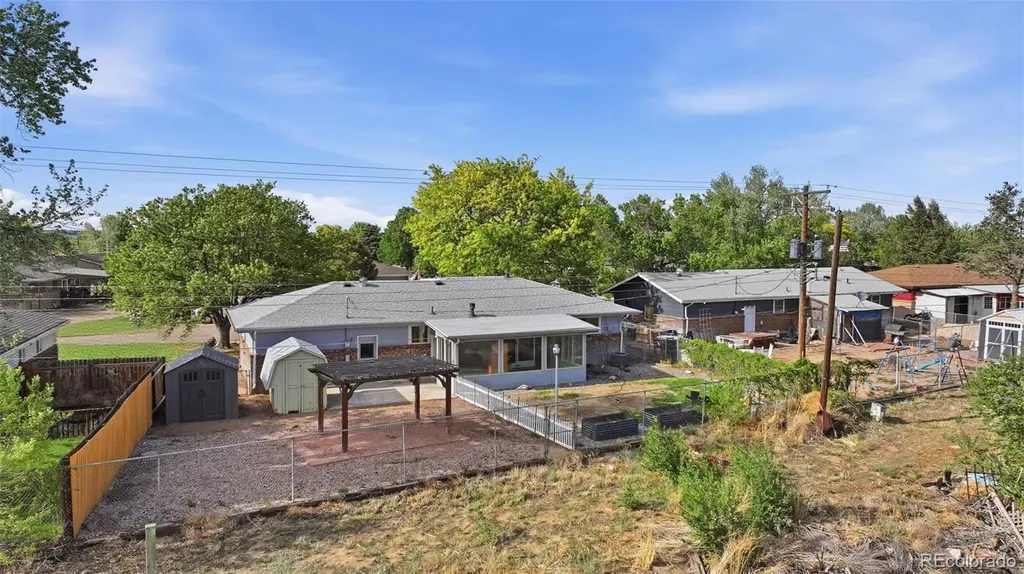 424 W Union Avenue La Salle CO 80645