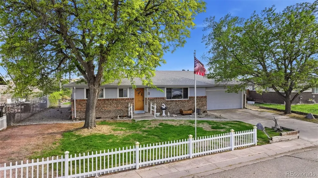 424 W Union Avenue La Salle CO 80645