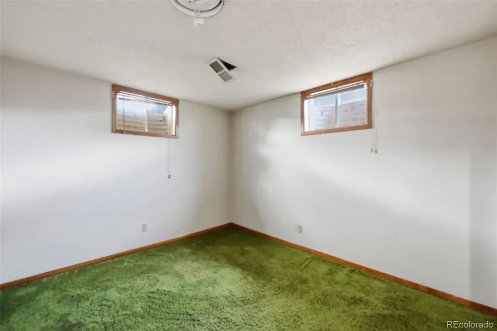 424 W Union Avenue La Salle CO 80645