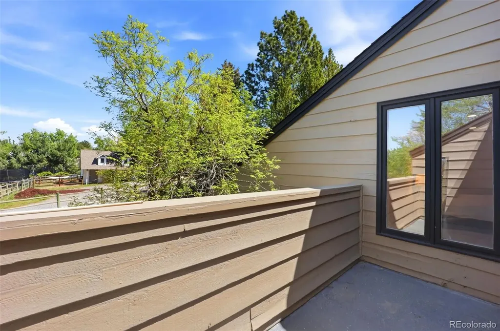 1581 W Briarwood Avenue Littleton CO 80120