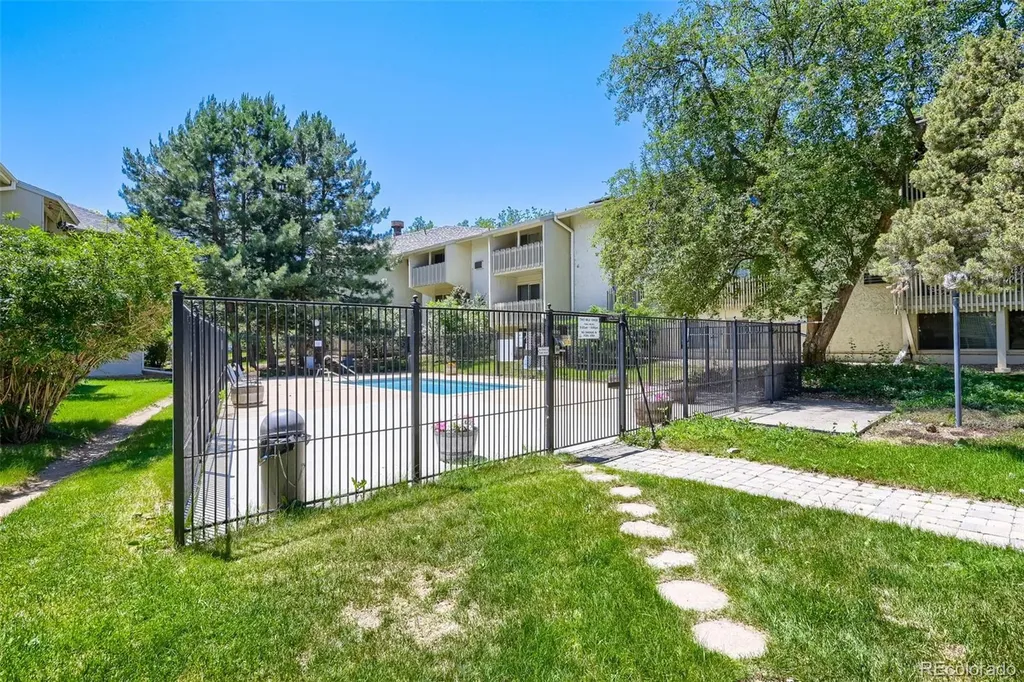 2707 Valmont Road Boulder CO 80304