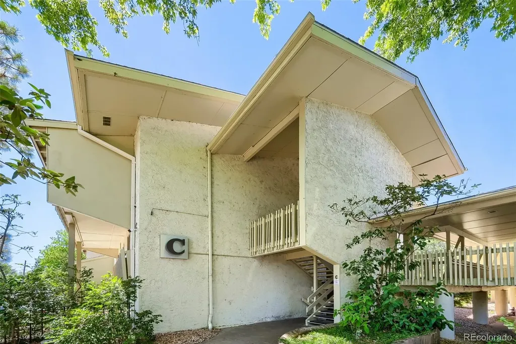 2707 Valmont Road Boulder CO 80304