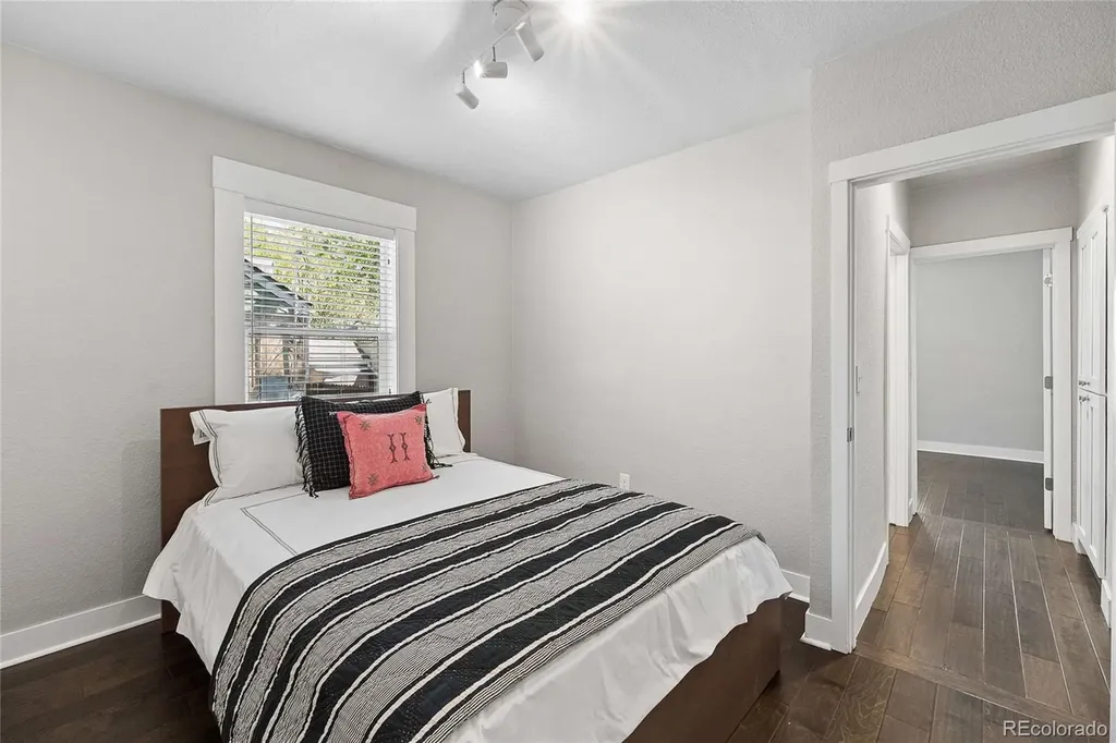 3040 N Columbine Street Denver CO 80205