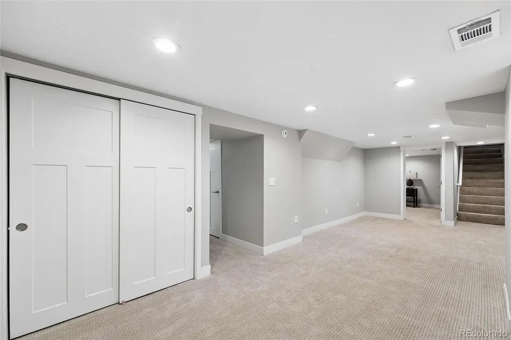 3040 N Columbine Street Denver CO 80205