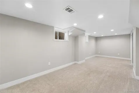 3040 N Columbine Street Denver CO 80205