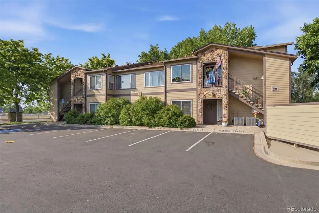 4747 S Balsam Way Littleton CO 80123