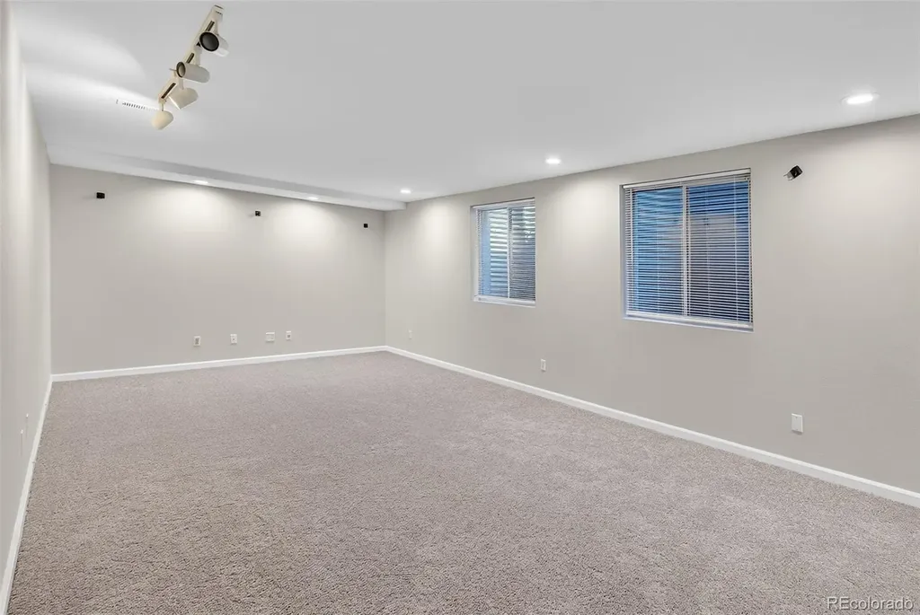 16395 E Crestline Place Centennial CO 80015