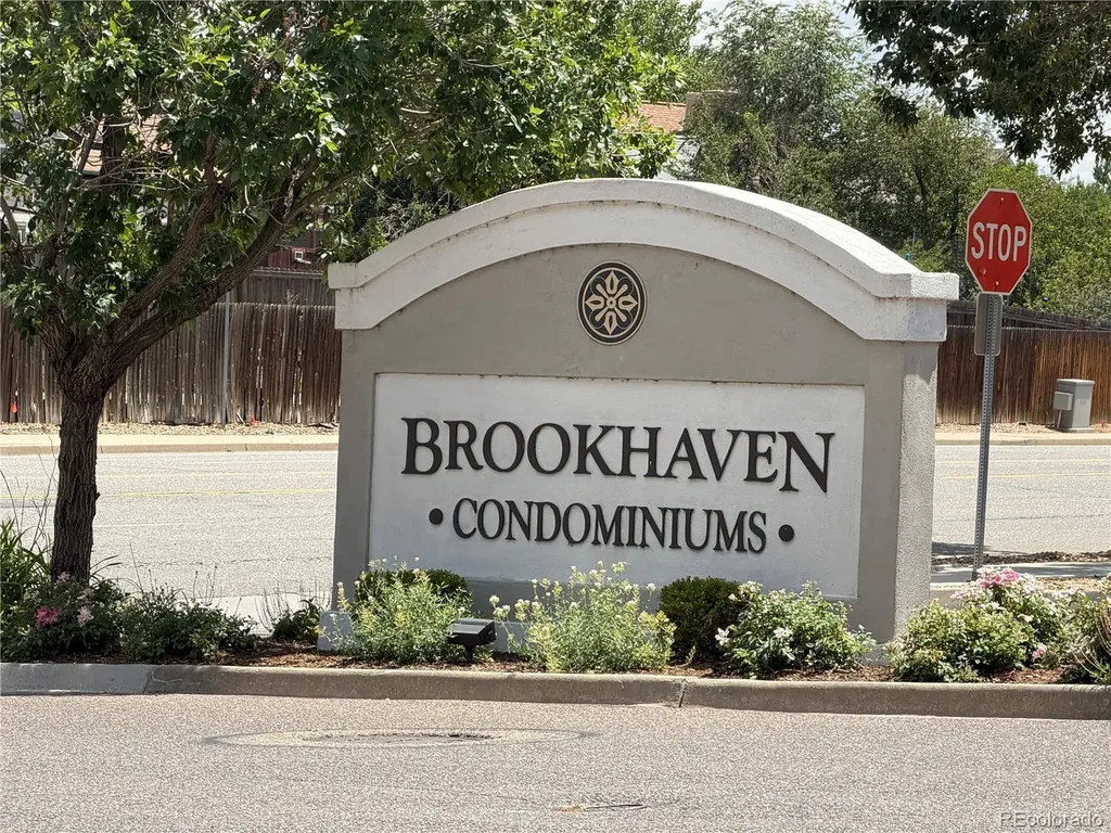 1821 S Dunkirk Street Aurora CO 80017