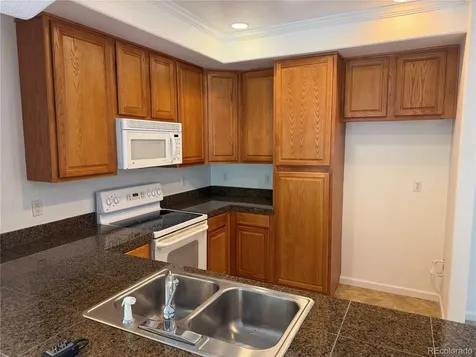 1821 S Dunkirk Street Aurora CO 80017