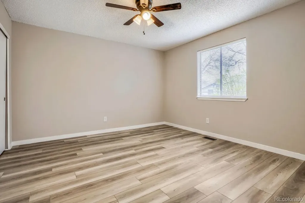 11962 E Maple Avenue Aurora CO 80012