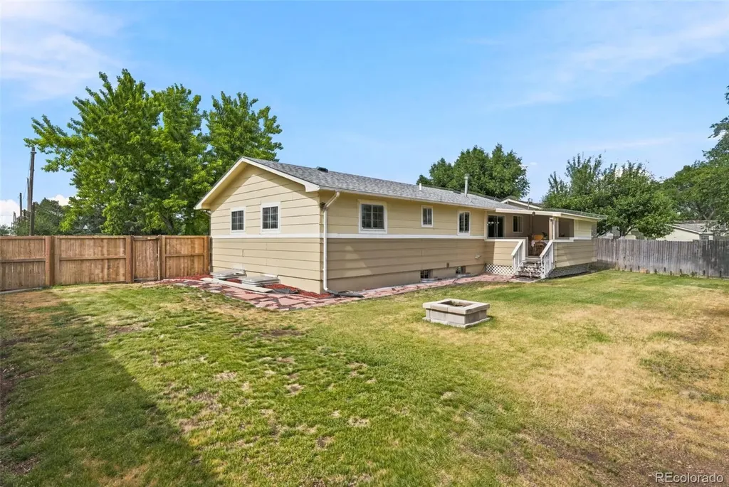 344 Park Avenue Pierce CO 80650